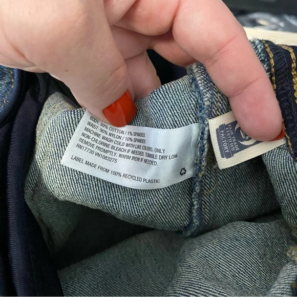 ✨NWT Isabel Maternity Medium Wash Vintage Straight Over Belly Jeans Plus Size 16 - Picture 11 of 12